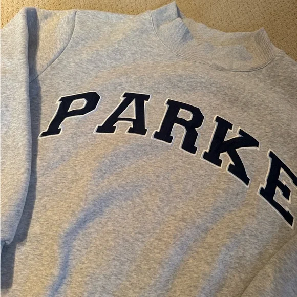 PARKE Grey Mockneck with Navy Appliqué - Picture 2 of 4